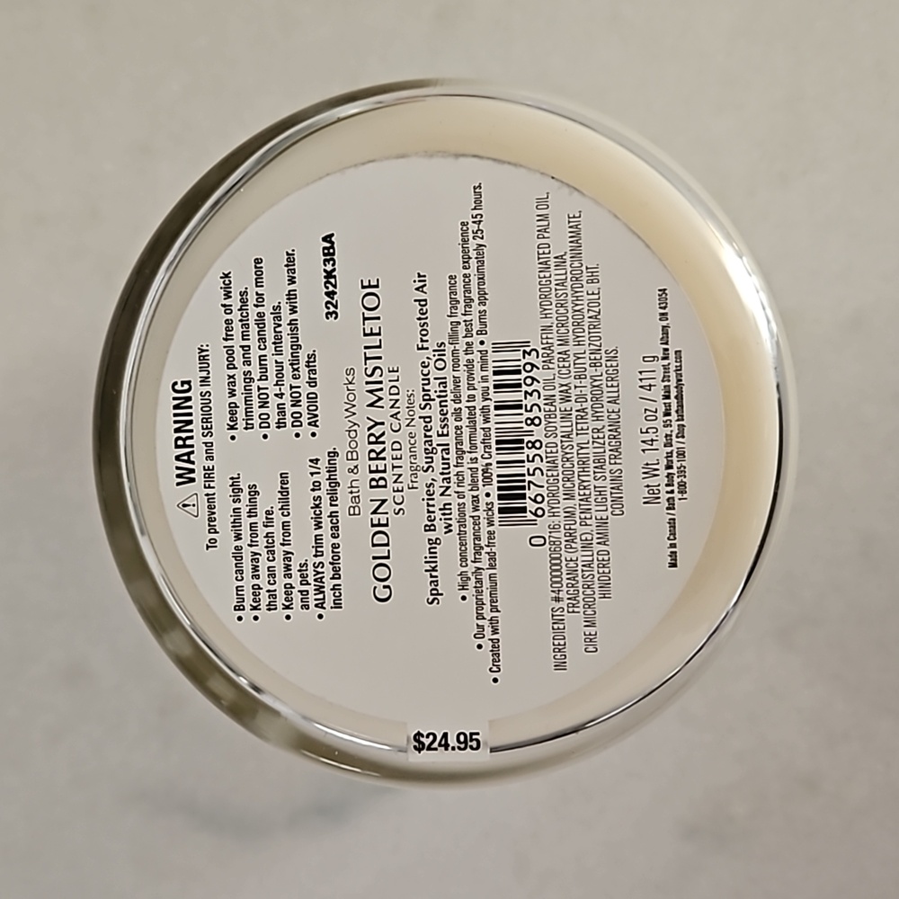Bath & Bodyworks Candle - Picture 4 of 5